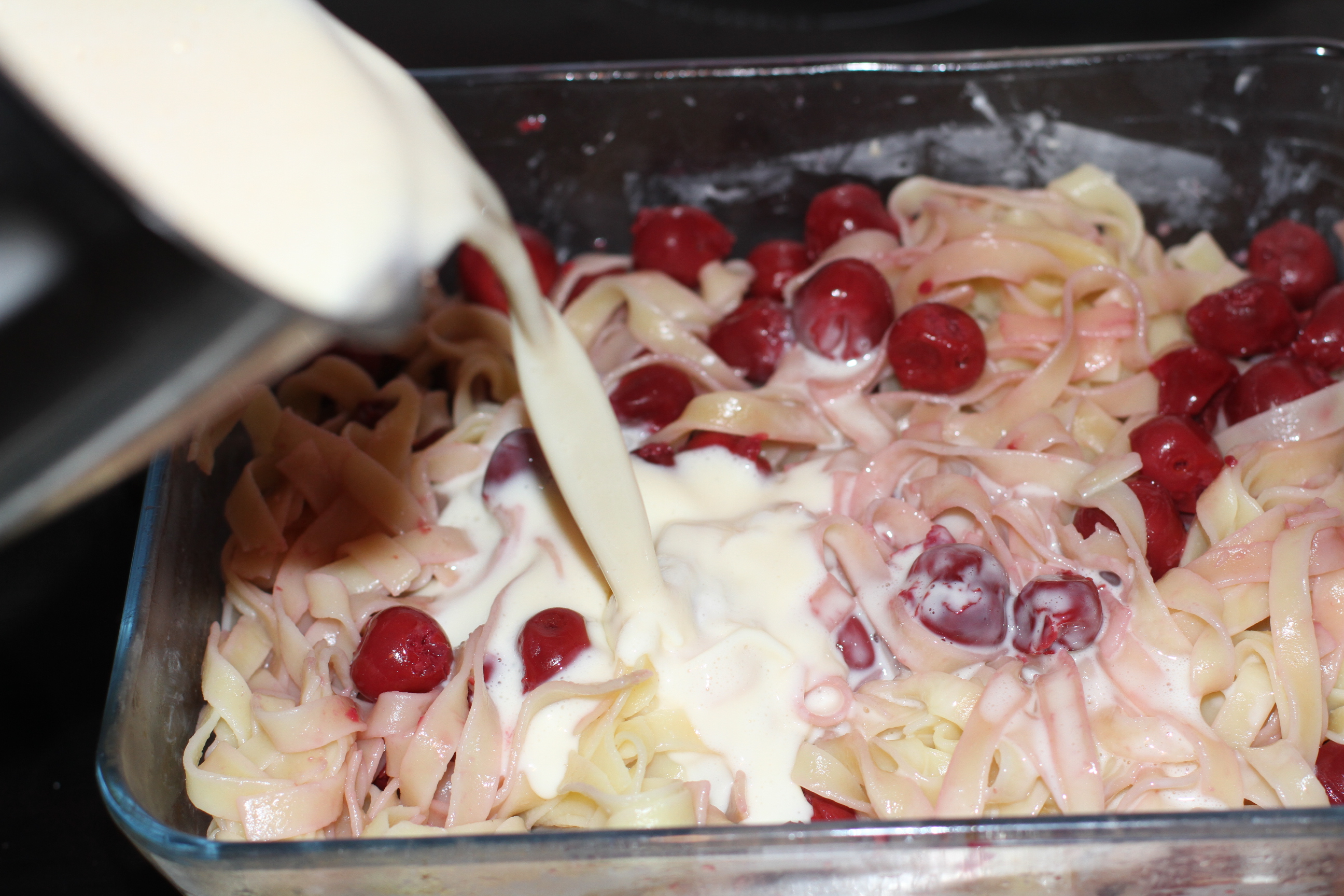 zapiekanka z sosem waniliowym