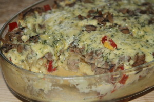 zapiekanka z puree ziemniaczanym i mięsem