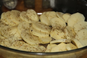 zapiekanka z sosem ketchupowo śmietanowym