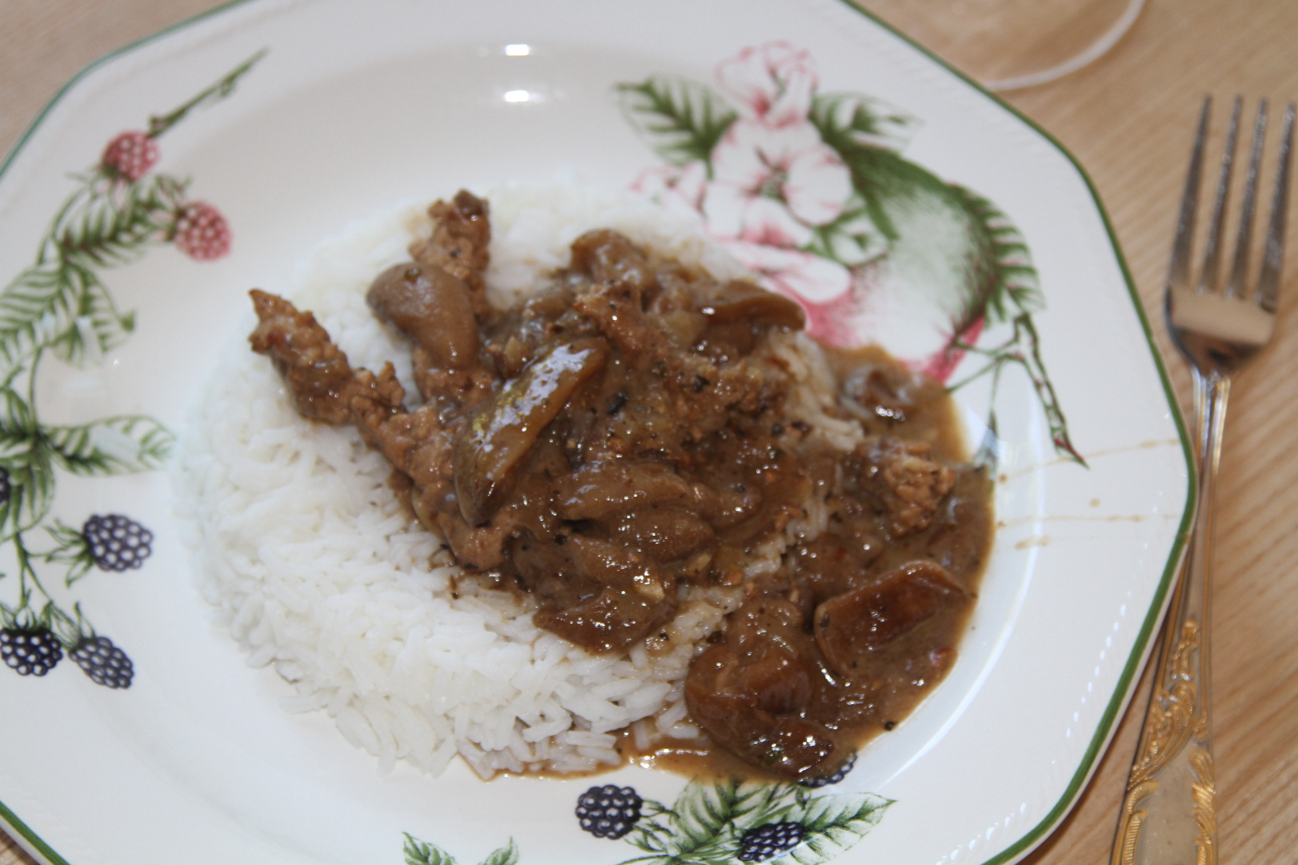 prawdziwki w sosie z mięsem