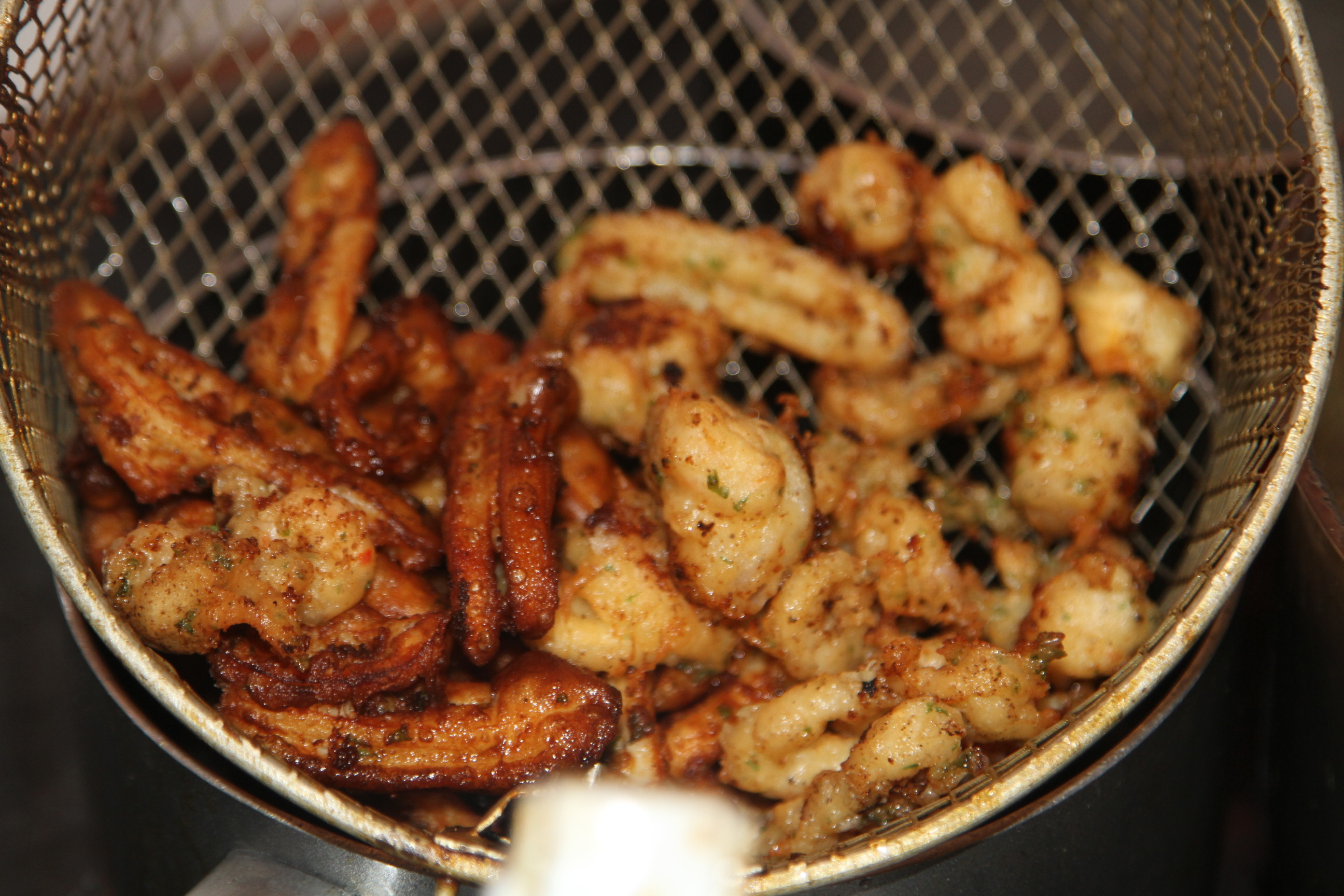 owoce morza w cieście naleśnikowym